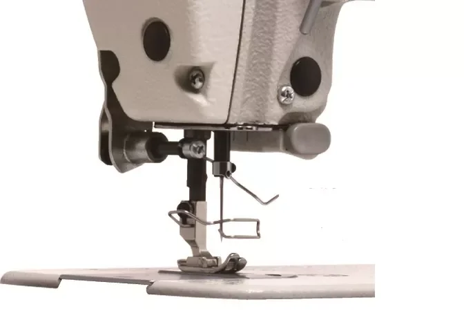 Khả năng đáp ứng thiết kế mũi khâu dài của máy may Brother S-7220C